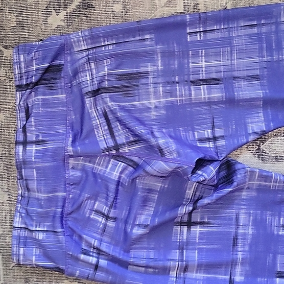 Yoga leggings - Picture 9 of 10